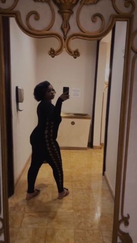 St. Louis Outcalls & Card Dates — Curvy Party Girl (Rates on Request) - 1