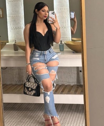 Female Escort in La Salle County, IL — Discreet Sessions - 1