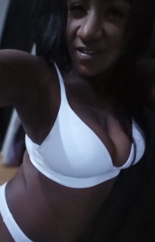 Tampa Female Escort — Incall Only (Minnie) - 1