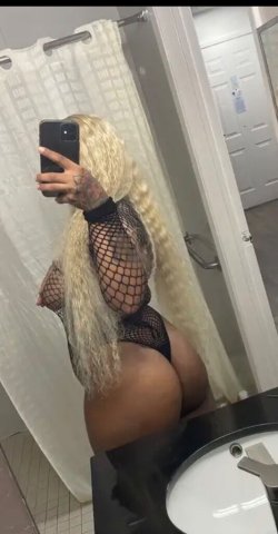 CREAM — Submissive Escort (Winston-Salem, NC) - 1