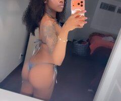 Orange County escorts - Orange County Female Escort — Caribbean outcall & car play
