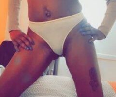 Springfield IL Female Escort — In-Call Sessions - Image 4