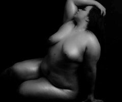 Long Island escorts - Chloe — Long Island Female Escort for Incall, Outcall, and Car Fun