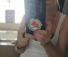 Palm Springs CA Blonde Female Escort — Challenge-Discount Request - Image 3
