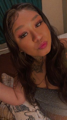 Morena 5'3 Thick Hispanic Woman — Discreet Facetime & Outcalls/Car Play - 1