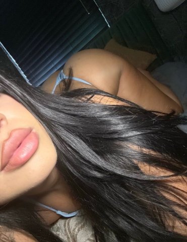 San Francisco Female Escort — Outcalls Only, Creamy Squirter Party - 1