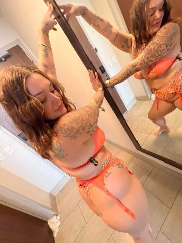Audrey (Petite, Vibrant) Female Escort in Eau Claire — Incall & Outcalls - 1