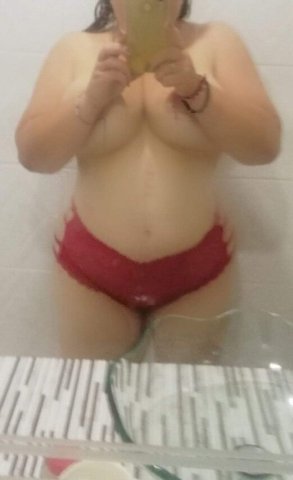 Boone, NC Female Escort — Sophisticated Conversation Evenings - 1