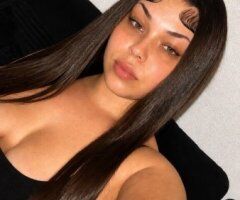 Juicy Jasmine — Seattle Curvy Green-Eyed Escort - Image 2