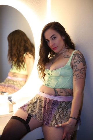 North Bay, CA 30-something MILF Nuru & GFE (plus PSE) available - 1