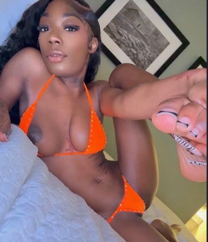 Wilmington NC Men Only Female Escort — QV Specials until 10am - 1