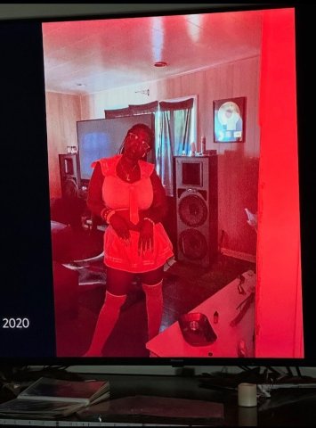 Chicago, IL Tongue Ring Pierced Twice Incall — 44 DDD - 1