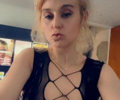 Altoona, Pennsylvania Female Escort — Teasing, charming vibe - Image 5