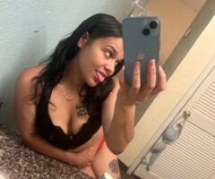 24-Year-Old Hot Girl for Philadelphia Outcall & Car Dates - Image 4