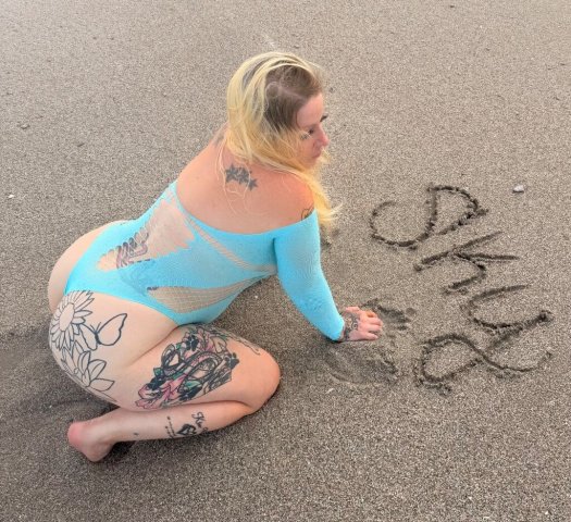SKY the German Brat — Waterbury CT Escort (Overnights & Multi Hours) - 1