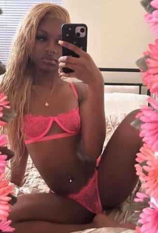 Pretty Petite Female Escort — 24, 105 lbs - 1