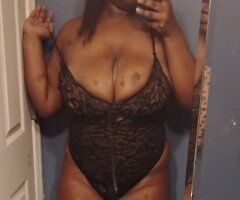 Fredericksburg, VA Female Escort — Outcalls with a deposit - Image 5