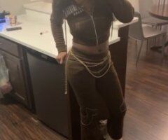 Discreet, Clean Female Escort in Jonesboro (Video Chat Verification) - Image 3
