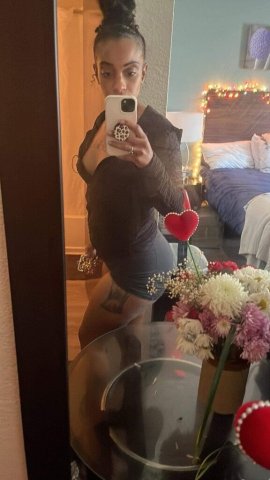 Jacksonville FL Incall Female Escort — All-Day Sessions - 1
