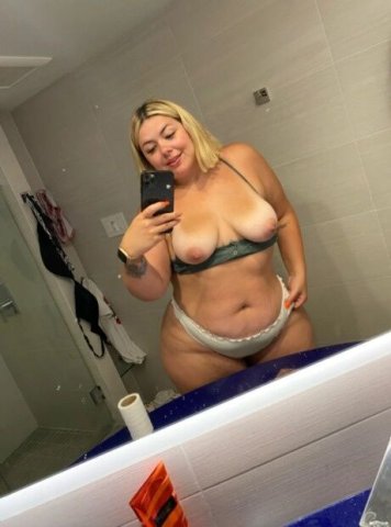 North Jersey Mom Incall/Outcall — 24hr Cardate & Raw Sex - 1