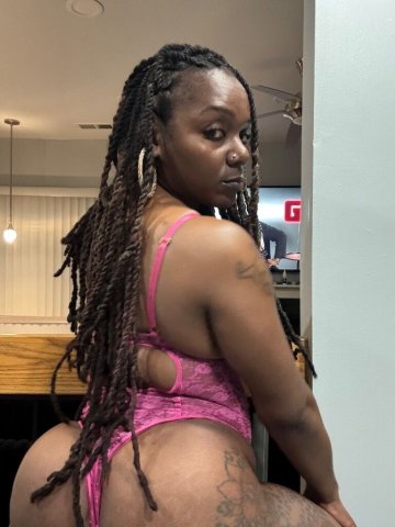 Northern Virginia Female Escort — Incall & Outcall - 1