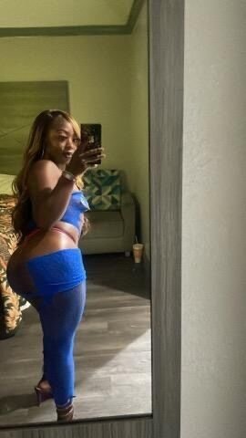 Houston Female Escort — Upscale, Safe & Discreet - 1