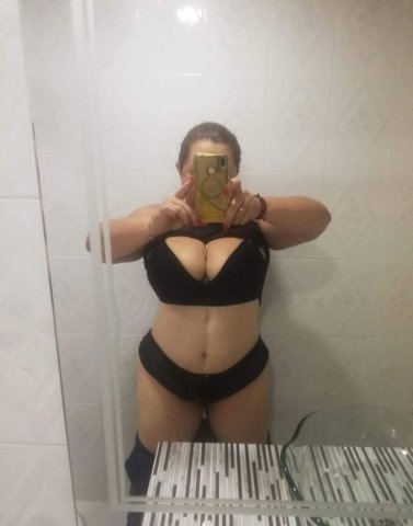 Iowa City Escort for Adult Dates - 1
