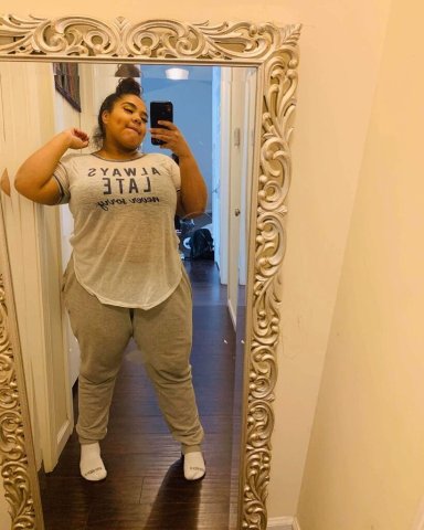 Arianna (4'11 Latina) Queens Female Escort — 15–60 min visits - 1