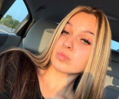Kansas City escorts - Pretty & Petite Escort (24) — In-Call & Out-Call