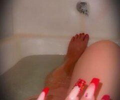 Layla (31) — Flagstaff till Sunday, in/out availability - Image 3