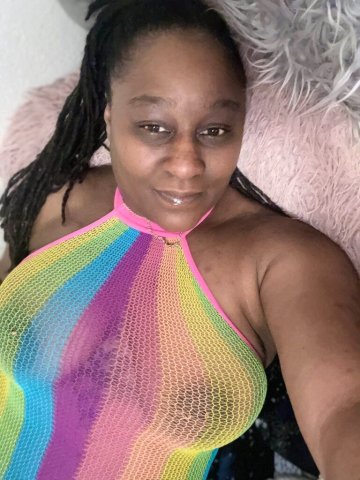 Mature MILF Goddess (39) — Outcalls Only - 1