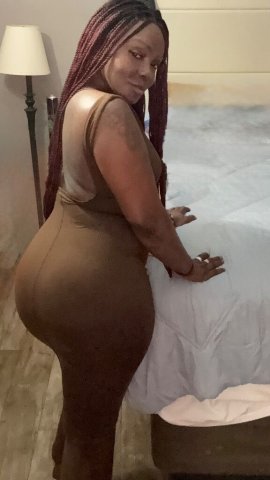 Fresno, CA Female Escort — 15–60 Minute Quickies & Fetish-Friendly Incalls - 1