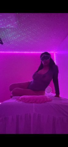 San Diego Colombian Milf — $25 FaceTime Sexy Show - 1