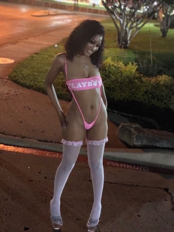 Dreamy 22-year-old escort — Cum unwind, travel & dinner dates in Dallas - 1