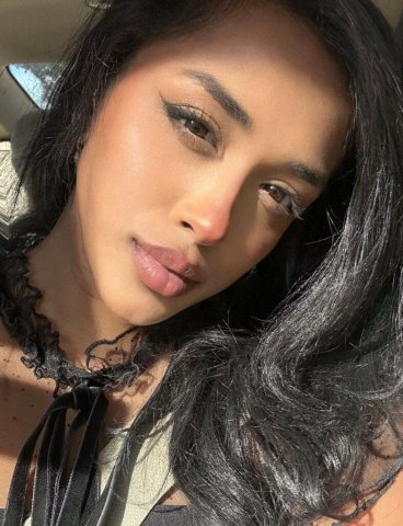 Juicy Caramel Woman — Discreet Girlfriend-Style Experience in Salt Lake City - 1