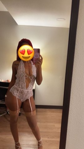 Phoenix Chocolate Female Escort — Incall/Outcalls, Deepthroat - 1