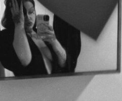Rochester escorts - Rochester NY Incall Female Escort — Thick Wet Squirter