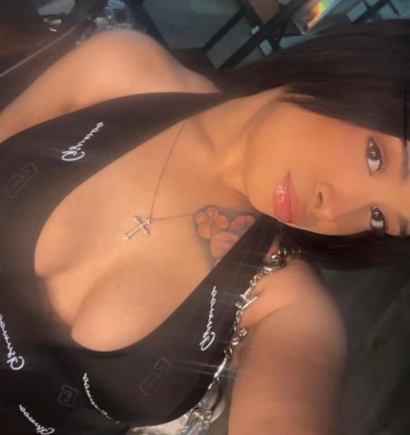 Female Escort in Reading, PA for Outcalls — Kissing & Fun Time - 1