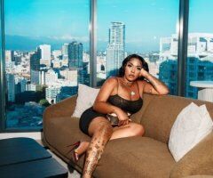 Manhattan escorts - Manhattan, New York Curvy Bombshell Female Escort — Incall / Outcall