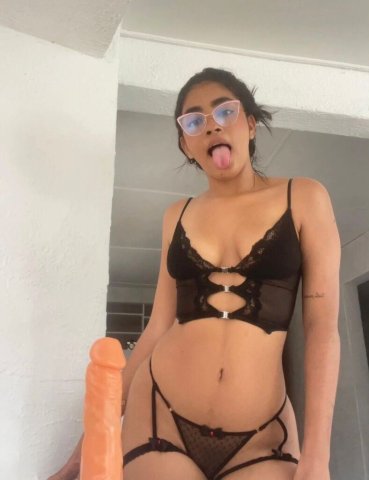 Orlando, FL Nueva escort femenina — besos y caricias - 1