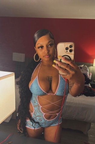 Richmond, VA Exotic 24 with 2Girl Special - 1