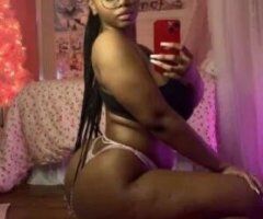 Iowa City escorts - Iowa City 26-Year-Old Escort — Incall, Outcall, Hotel & Car Dates