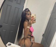 Elise (Cleveland) — Mature Male Companionship - Image 6