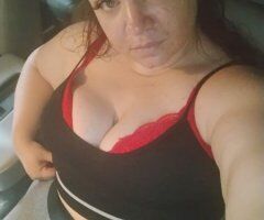 Monroe Female Escort — Red Hair, Green/Hazel Eyes, Short (Under 5'2) - Image 4