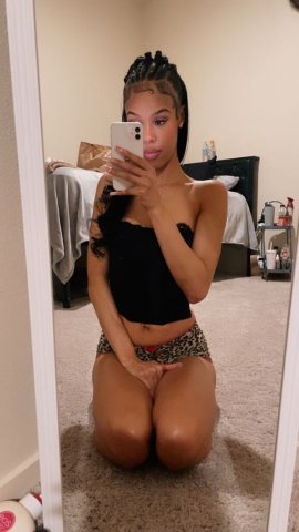 Stockton Outcall Female Escort — Facial, FaceTime & Content Shows - 1