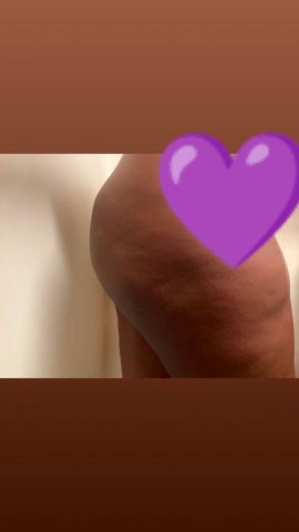 Cleveland, OH Incall Only Female Escort — Breastmilk Fetish - 1