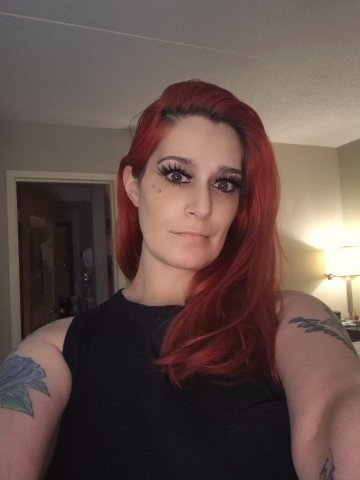 Autumn in Clarksville, TN — In-Call Only Female Escort (Exit 4 Area) - 1