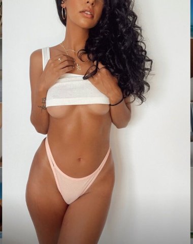 Chica exclusiva en Orlando, FL — trato de novios y 69 extra - 1