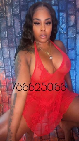 Lincoln Tight & Horny Discreet Escort (Last Day Here) — No Bare/No GFE - 1