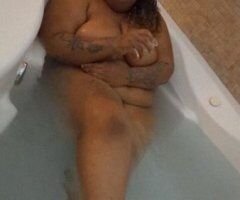 Cleveland Female Escort — In-call, car dates only - Image 2